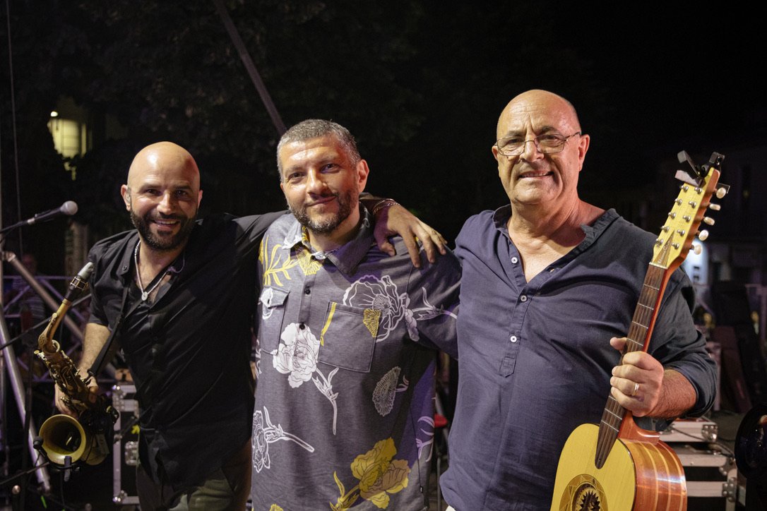 6450b466 6eb8 4379 8811 a2575320a558 1 105 c